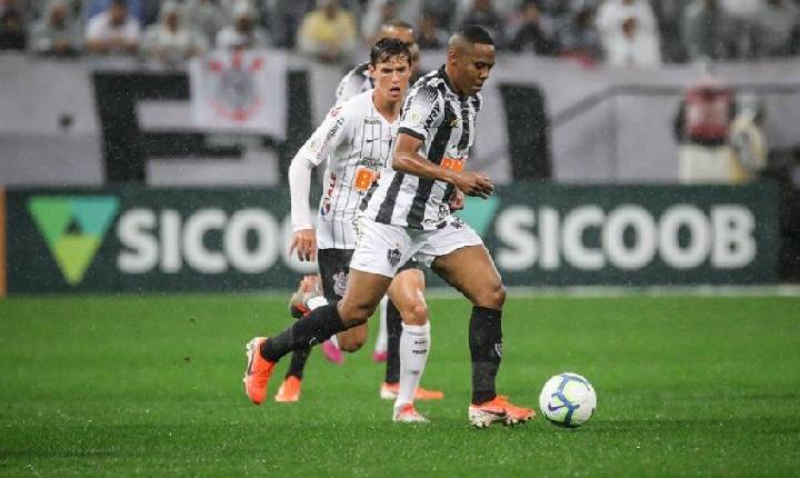 Atlético-MG x Corinthians.