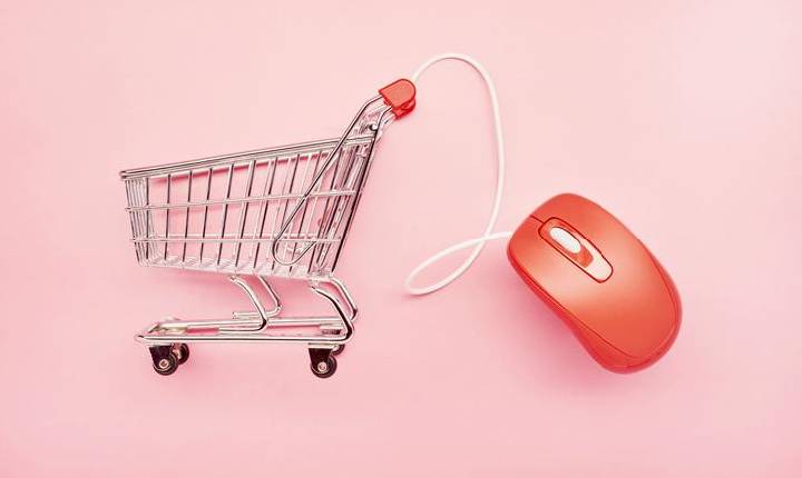 Consumo na pandemia: 71% dos brasileiros preferem compras online.