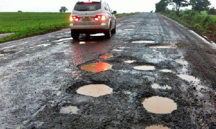 Escrivã denuncia a Zema precariedade e número de mortes nas estradas de MG