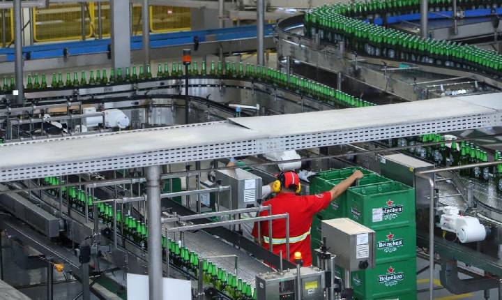 Fábrica de cervejaria holandesa recebe licença para instalar unidade em Passos, MG