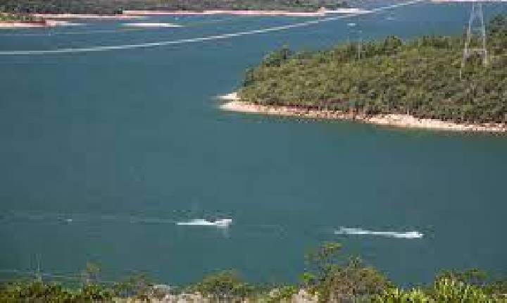 Falta de chuva começa a preocupar manutenção de cota mínima no Lago de Furnas