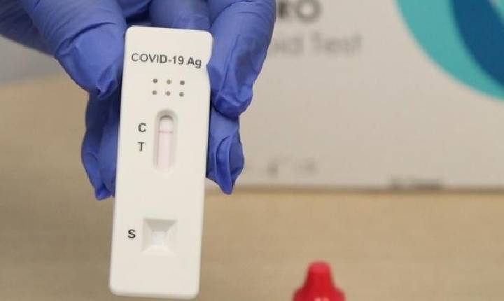 Governo de Minas distribui mais de 488 mil testes de Covid-19.