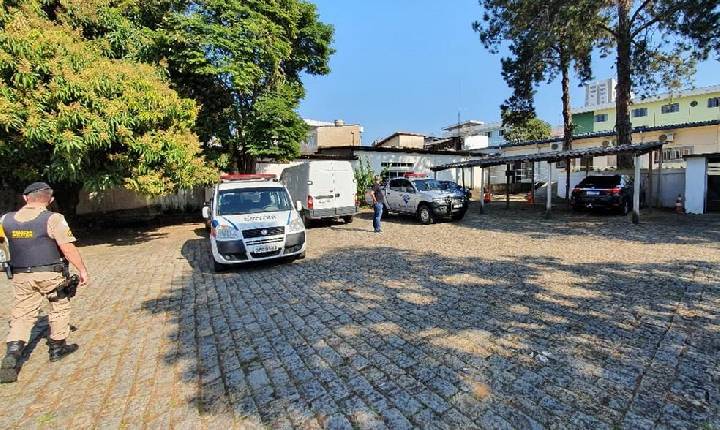 Operação apreende cerca de R$1 milhão em mercadorias importadas de forma irregular em Pouso Alegre(MG).