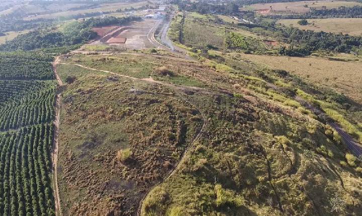 Pedra, local muito frequentado em Alfenas pode virar parque ambiental.