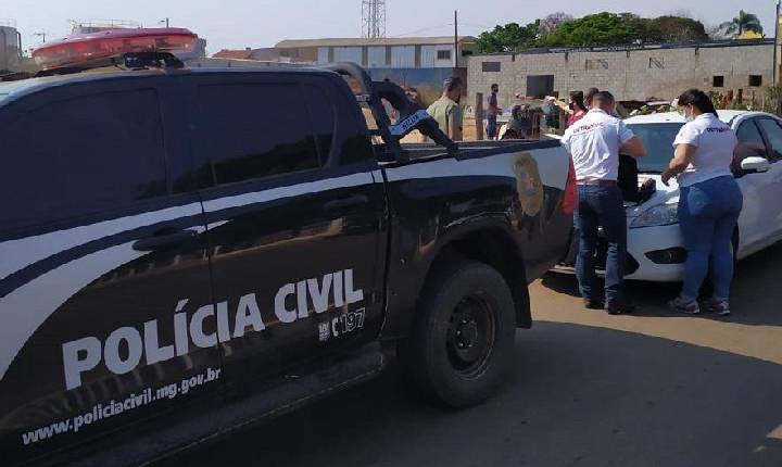 Polícia Civil fiscaliza pátios de desmanches em Alfenas.