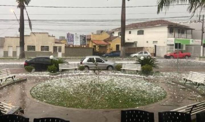 População de Campos Gerais afetada pelas chuvas precisa de doações