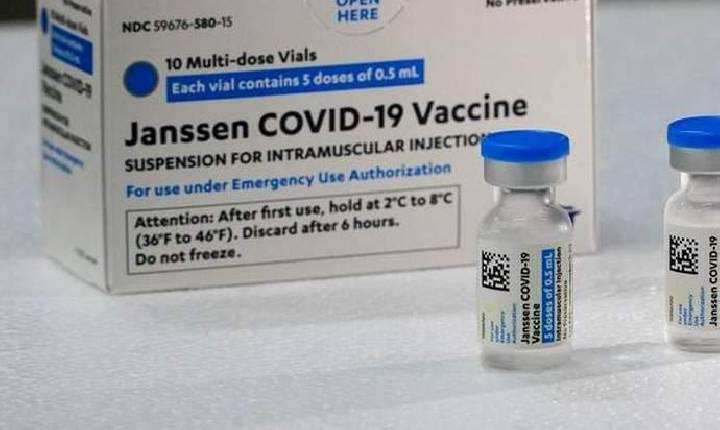 Primeiro lote da vacina Janssen chega a Varginha.