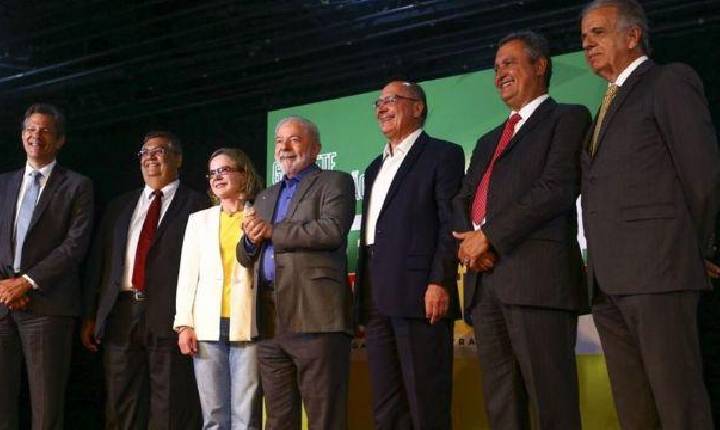 Quem são os ministros anunciados por Lula