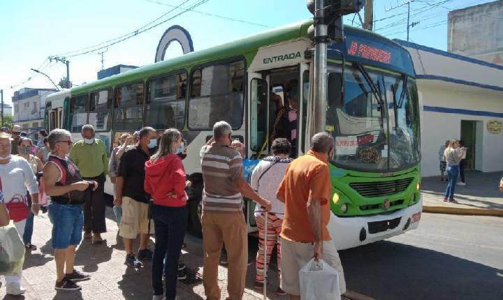 Valor da tarifa de transporte público será subsidiado em Alfenas/MG.