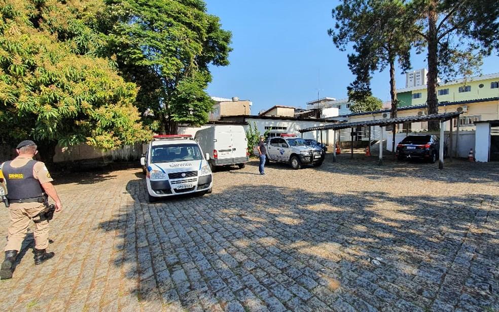 Operação apreende cerca de R$1 milhão em mercadorias importadas de forma irregular em Pouso Alegre(MG).