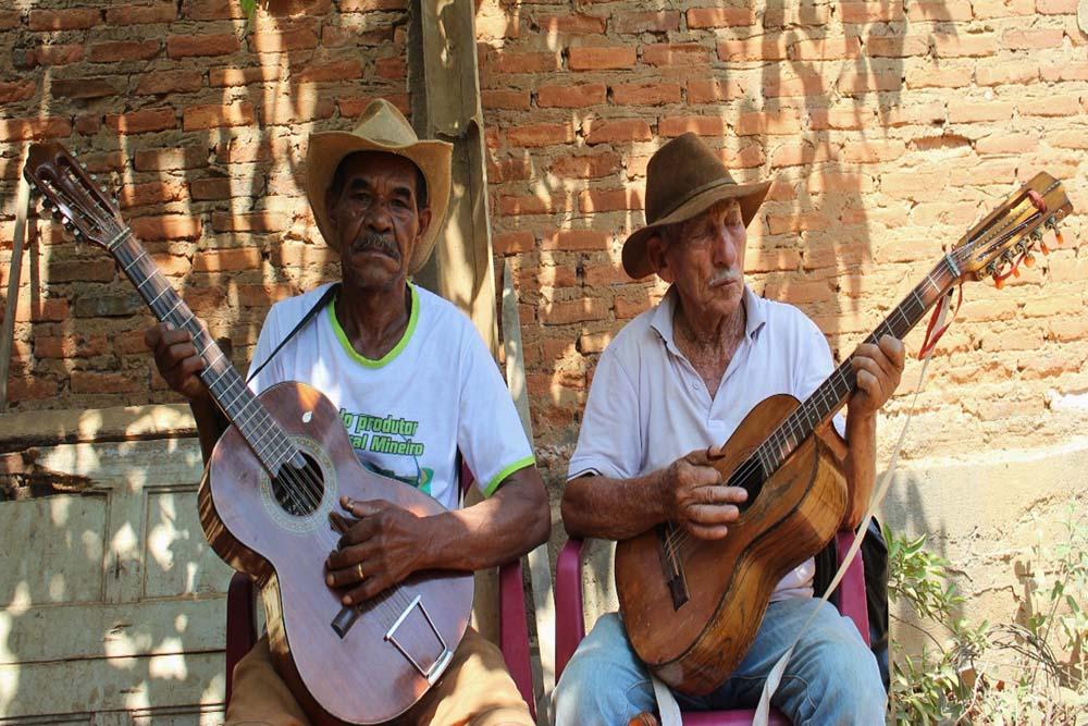 Viola celebra três anos de reconhecimento como patrimônio cultural de Minas Gerais
