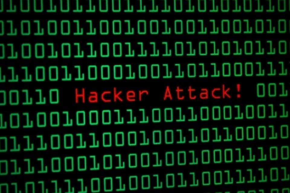 Ataques de hackers em sites do Governo Federal.