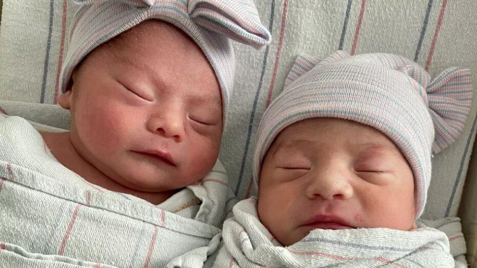 Os irmãos Alfredo e Aylin nasceram com apenas 15 minutos de diferença.