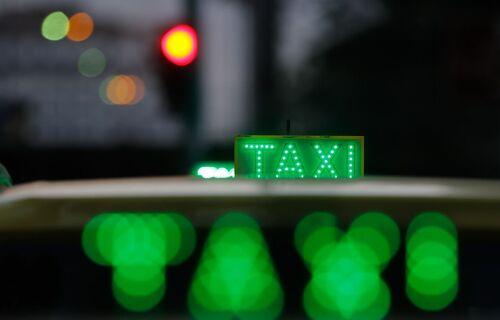 Mais de 250 mil motoristas de táxi recebem o primeiro lote do auxílio.