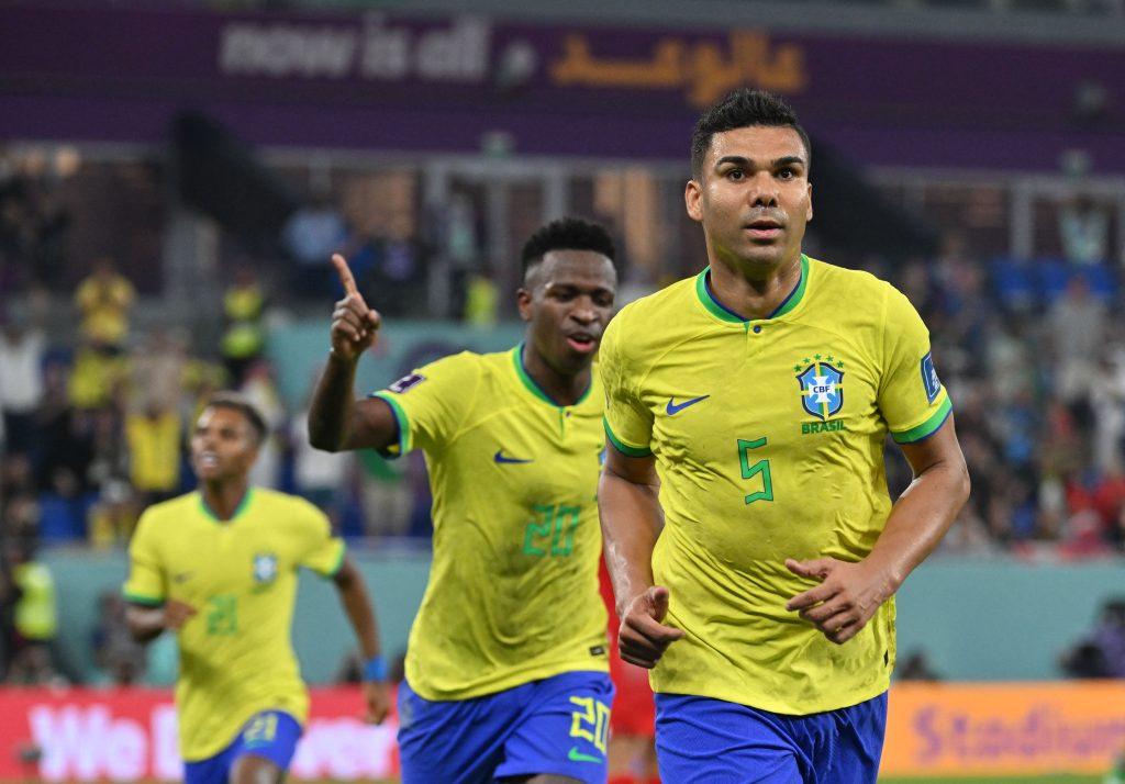 Casemiro salva no fim, Brasil supera Suíça e garante vaga nas oitavas