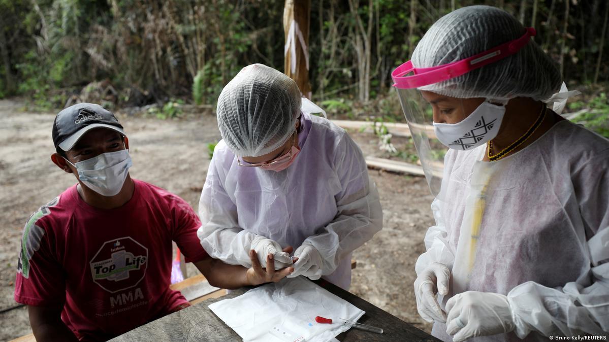 Fiocruz identifica surgimento de nova variante da Ômicron no Amazonas: BE.9