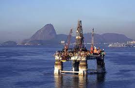 Ataques fazem disparar preço do petróleo, entenda possíveis impactos global e no Brasil