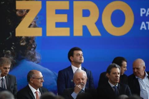 Presidente Lula sanciona isenção do Imposto de Renda para quem ganha até R$ 5 mil